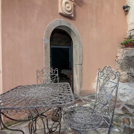 Casa La Rocca Сasa de vacaciones *