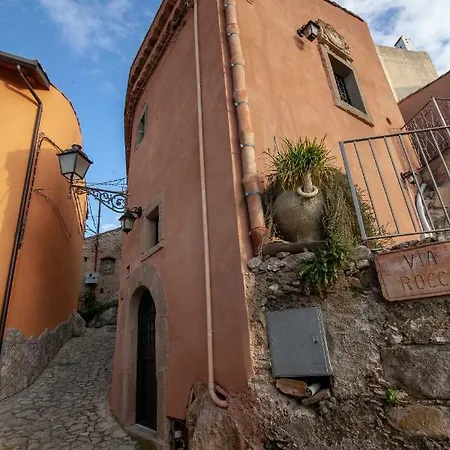 Σπίτι διακοπών Casa La Rocca Forza dʼAgro